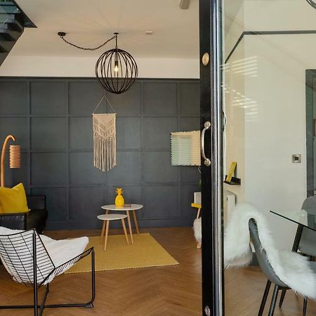 Accommodation @ 32 ดันการ์วัน ภายนอก รูปภาพ